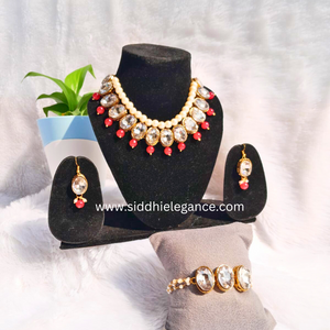 Red casting kundan necklace