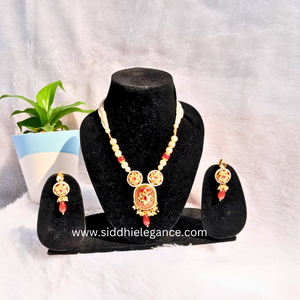 Red polki kundan necklace